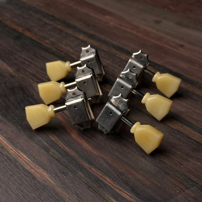 Retrospec Exclusive Series Kluson Deluxe Tuners with Single Line Keystone Buttons