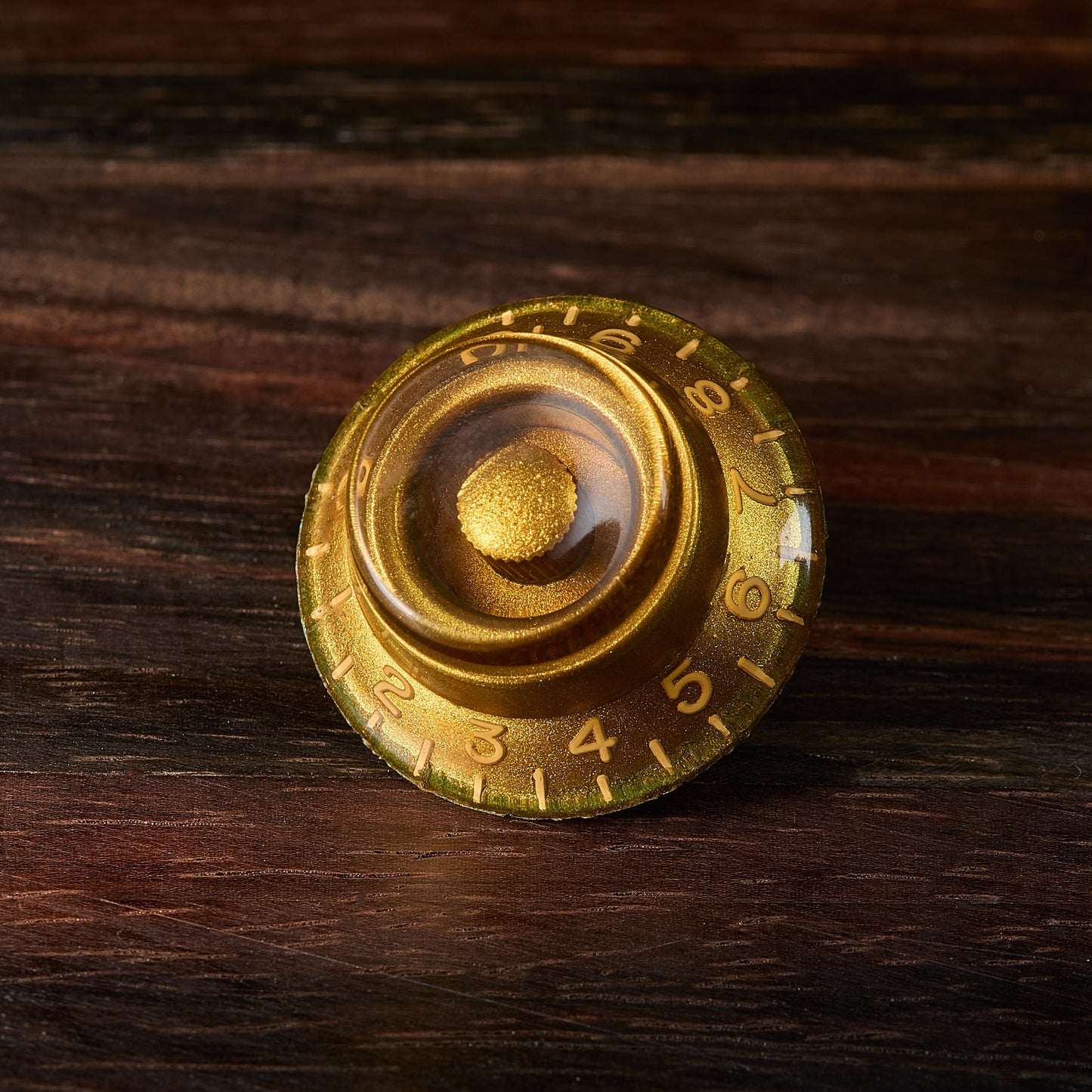 RetroSpec Exclusive Series Les Paul Amber Bonnet Control Knob