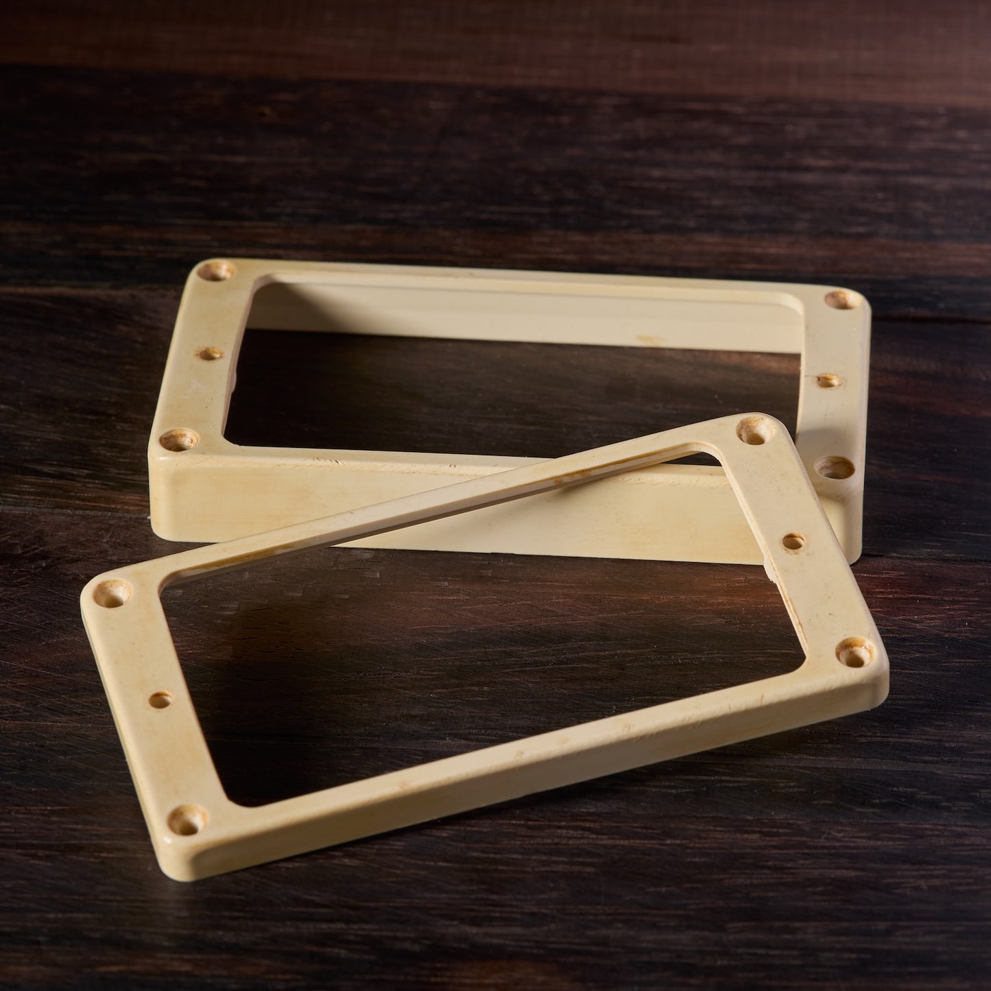 RetroSpec Exclusive Series M69 Pickup Rings CAB (Vintage 50’s Style) - Cream