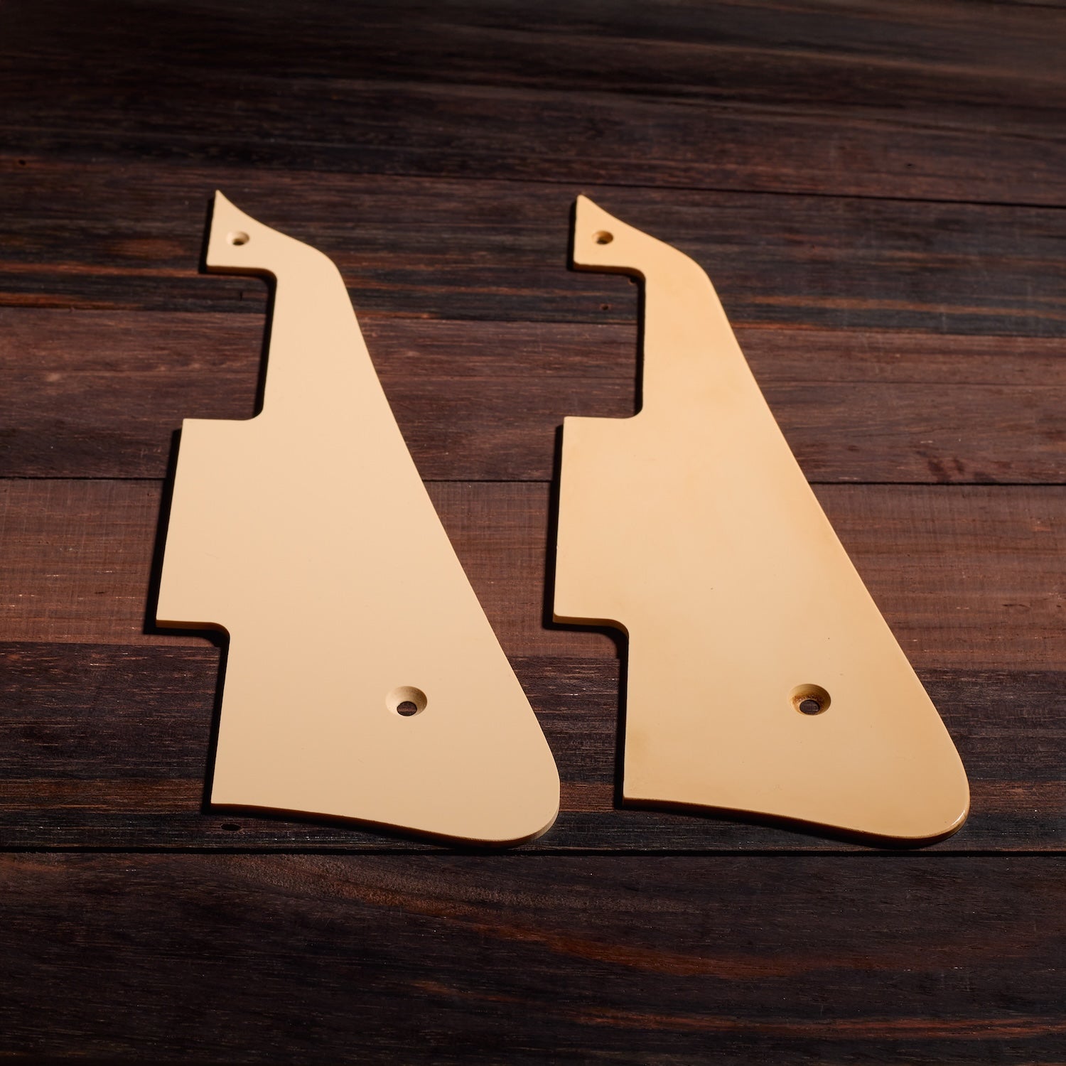 RetroSpec Exclusive Series Vintage Reissue Pickguard - Cream